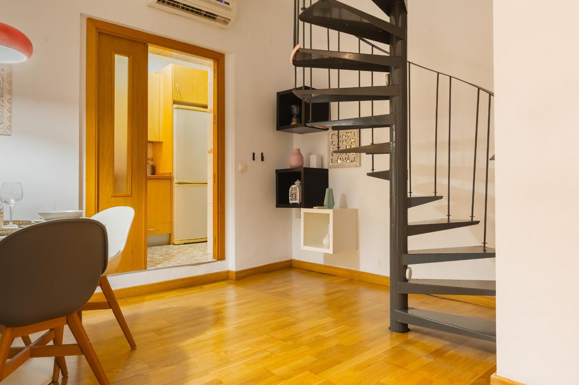 Duplex Moderno Alameda Apartment Seville Exterior photo
